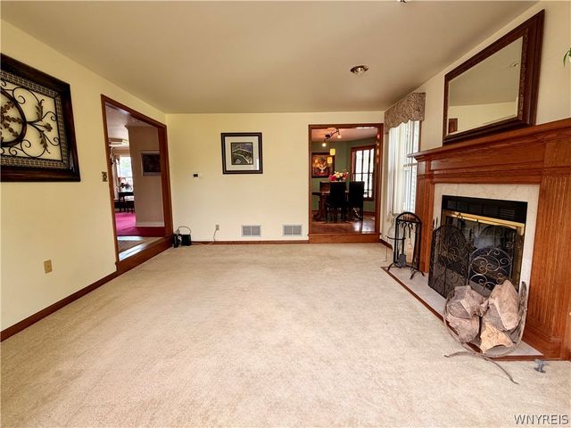 45 Girard Avenue, Cheektowaga, NY 14227