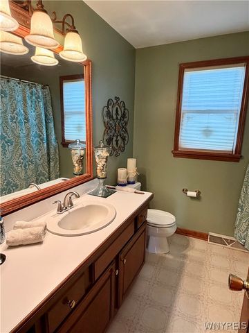 45 Girard Avenue, Cheektowaga, NY 14227