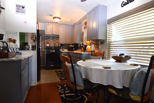 711 Cedar Place, Fort Pierce, FL 34950