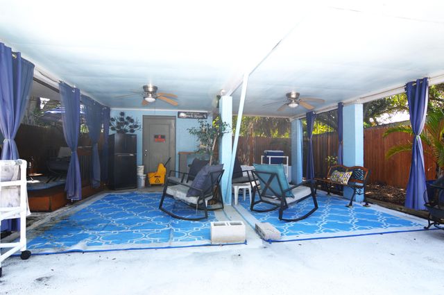 711 Cedar Place, Fort Pierce, FL 34950