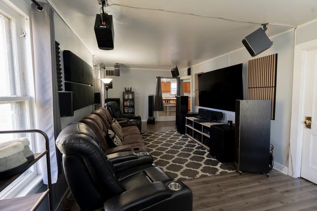 1225 S Lawler Avenue, Lombard, IL 60148