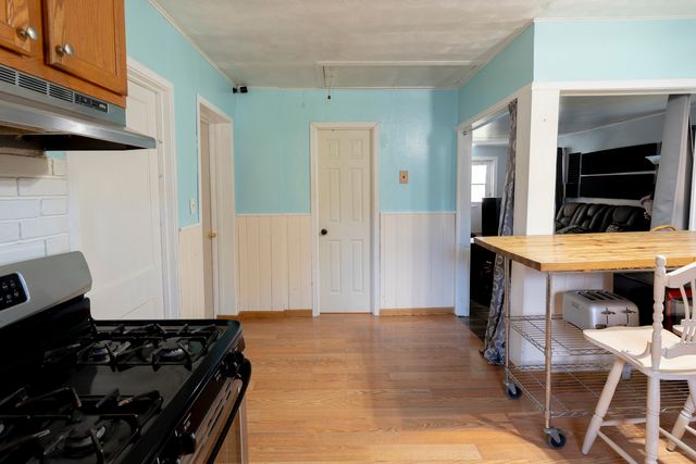 1225 S Lawler Avenue, Lombard, IL 60148