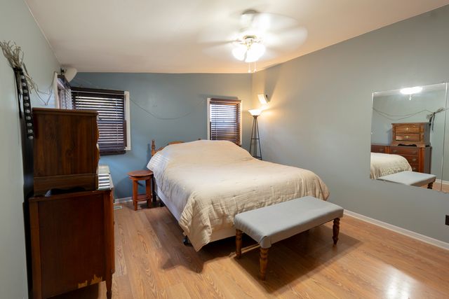 1225 S Lawler Avenue, Lombard, IL 60148