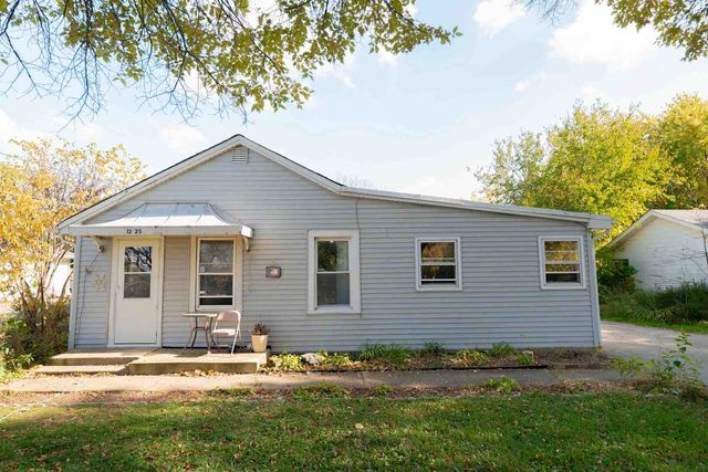 1225 S Lawler Avenue, Lombard, IL 60148