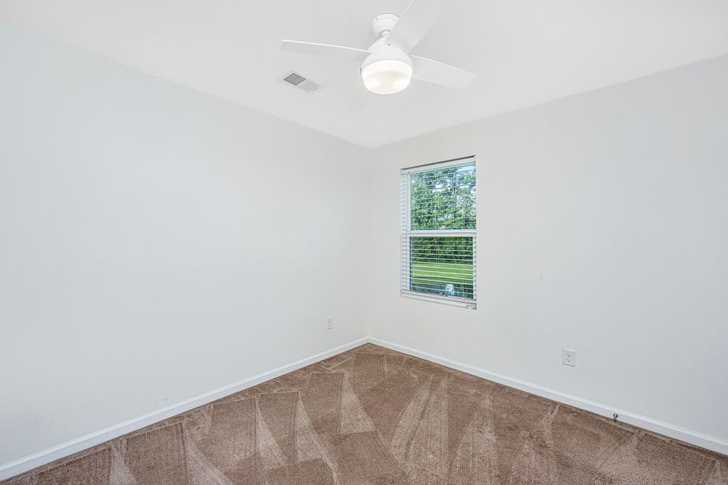 Image 32 of property listing at 1324 Wild Goose Trail, Summerville, SC 29483