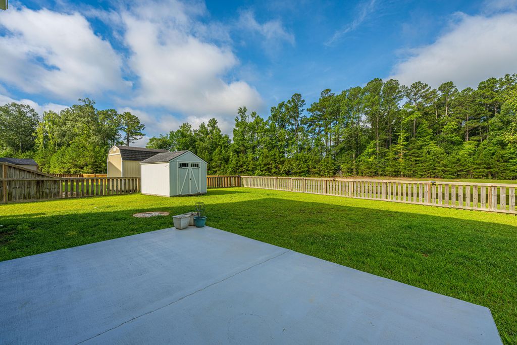 Image 41 of property listing at 1324 Wild Goose Trail, Summerville, SC 29483