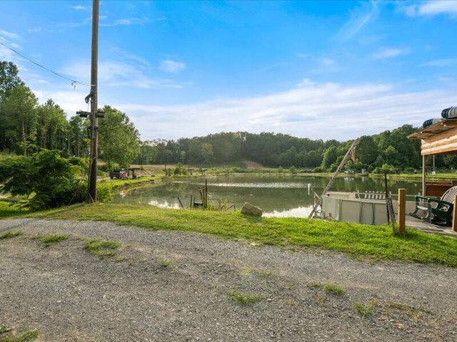 3500 Ky Hwy 930, Barbourville, KY 40906