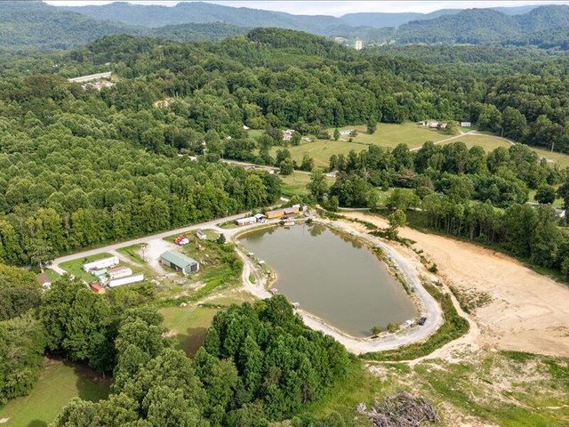 3500 Ky Hwy 930, Barbourville, KY 40906