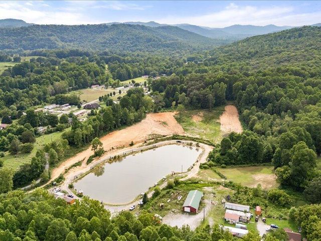 3500 Ky Hwy 930, Barbourville, KY 40906