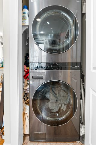 1432 N Maplewood Avenue 203, Chicago, IL 60622