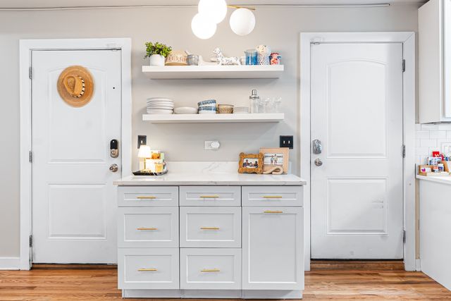 1432 N Maplewood Avenue 203, Chicago, IL 60622