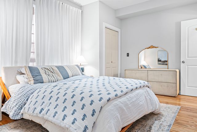 1432 N Maplewood Avenue 203, Chicago, IL 60622