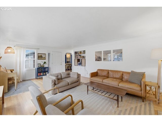 1770 D St Ne, Salem, OR 97301