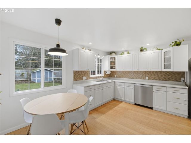 1770 D St Ne, Salem, OR 97301