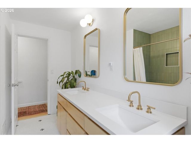 1770 D St Ne, Salem, OR 97301