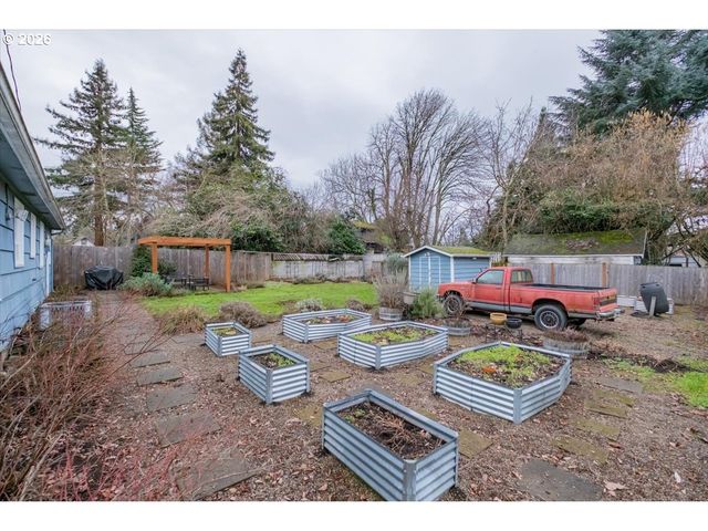 1770 D St Ne, Salem, OR 97301