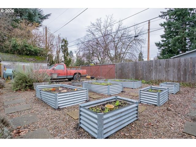 1770 D St Ne, Salem, OR 97301