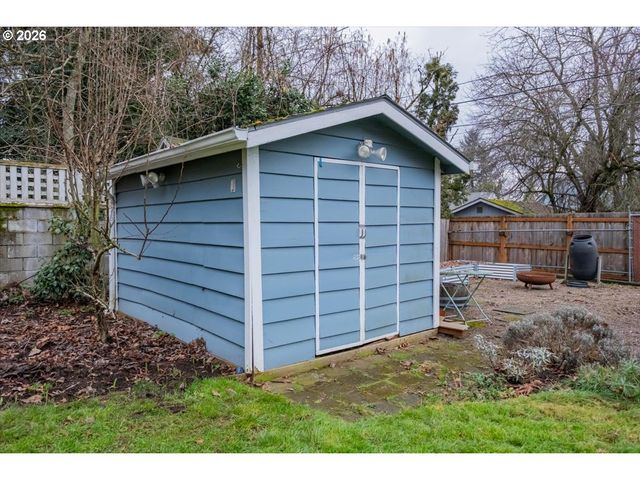 1770 D St Ne, Salem, OR 97301