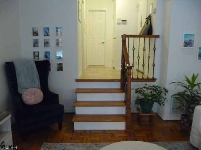 29 Up Mountain Ave C2902 2, Montclair Twp., NJ 07042