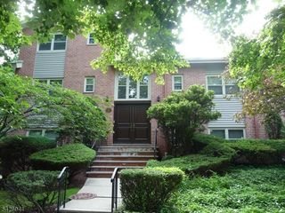 29 Up Mountain Ave C2902 2, Montclair Twp., NJ 07042