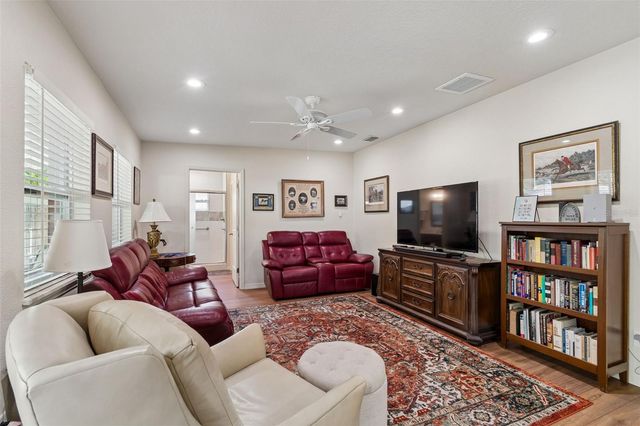 4727 W ANITA BOULEVARD, Tampa, FL 33611