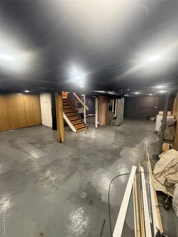 6737 Warwick Street, Detroit, MI 48228