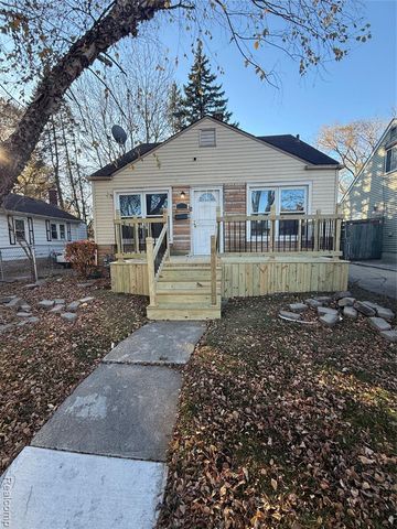 6737 Warwick Street, Detroit, MI 48228