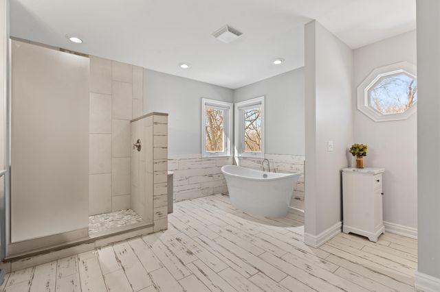 5435 Howard Street NW, Rochester, MN 55901