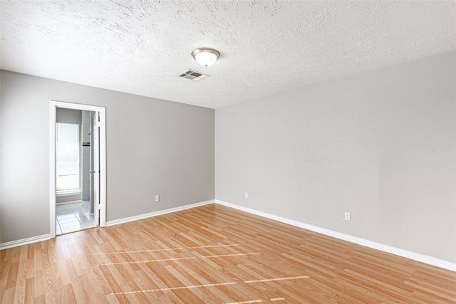 2519 Ironclad Drive, League City, TX 77573