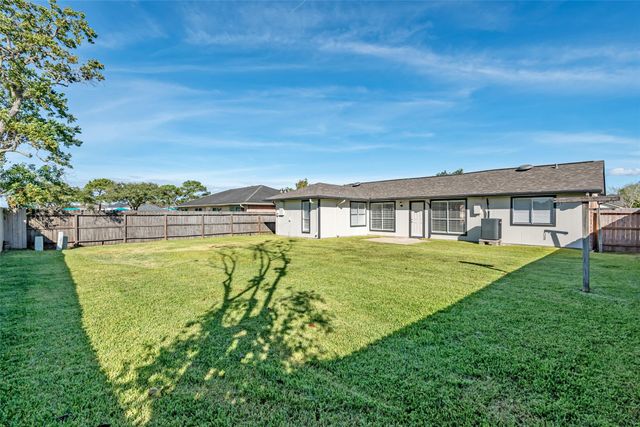 2519 Ironclad Drive, League City, TX 77573