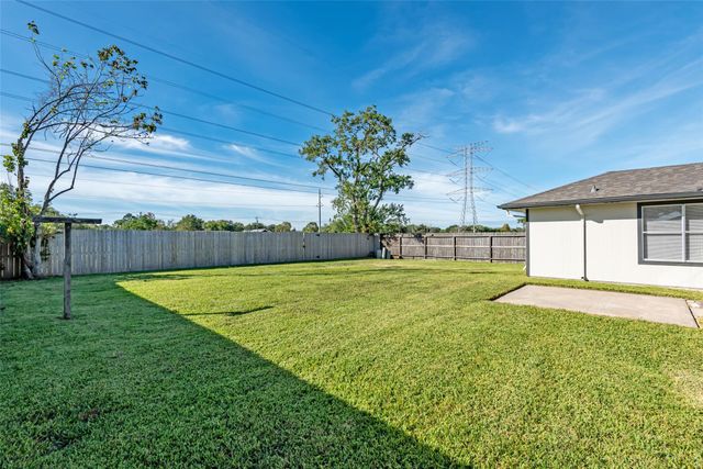 2519 Ironclad Drive, League City, TX 77573