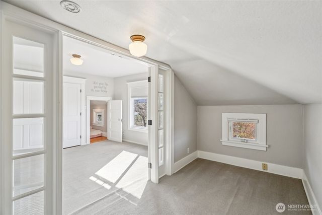 1606 33rd Avenue, Seattle, WA 98122