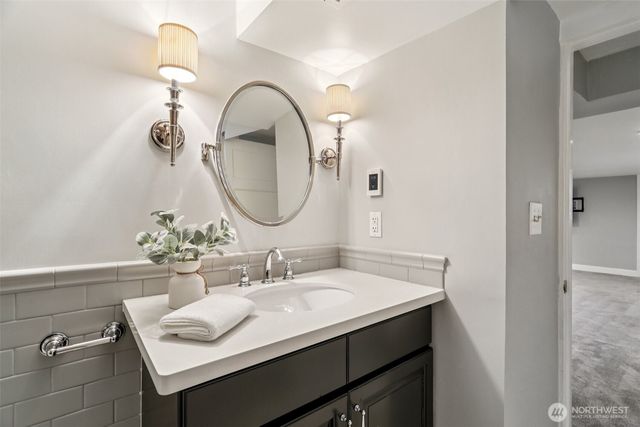 1606 33rd Avenue, Seattle, WA 98122