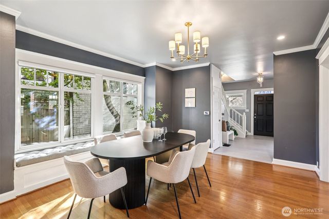 1606 33rd Avenue, Seattle, WA 98122