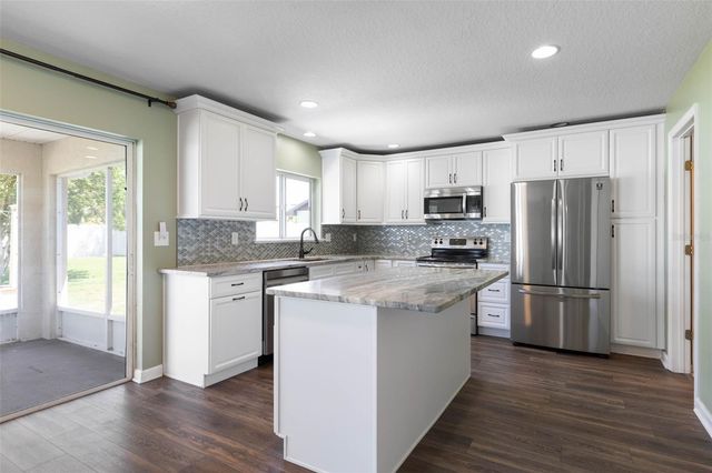 27 WOOD ARBOR LANE, Palm Coast, FL 32164