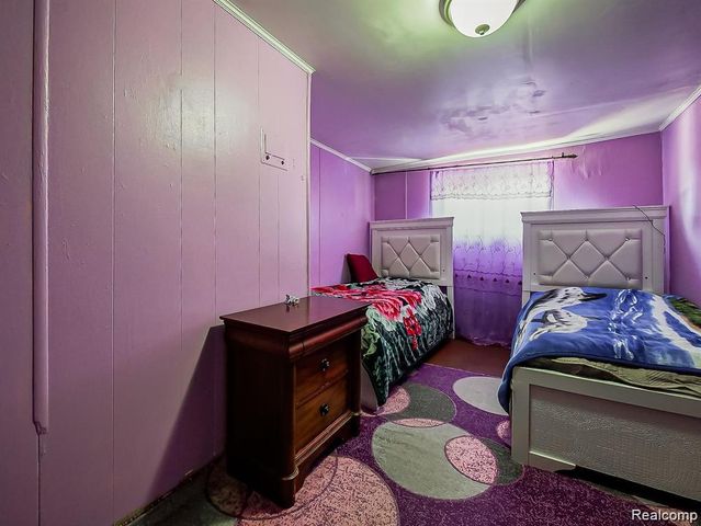 8320 Nightingale Street, Dearborn Heights, MI 48127
