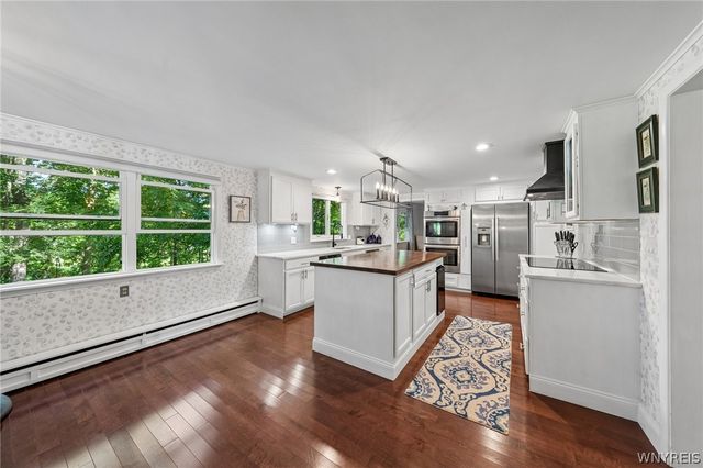 4790 Thompson Road, Clarence, NY 14031