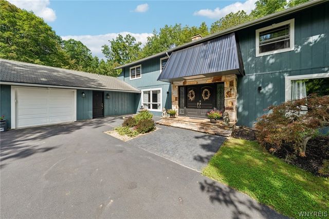 4790 Thompson Road, Clarence, NY 14031