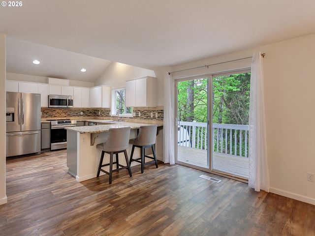 21249 Sw HOUSTON Dr, Sherwood, OR 97140