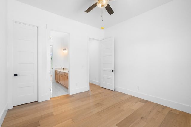 2622 Deer Creek Ln, White House, TN 37188