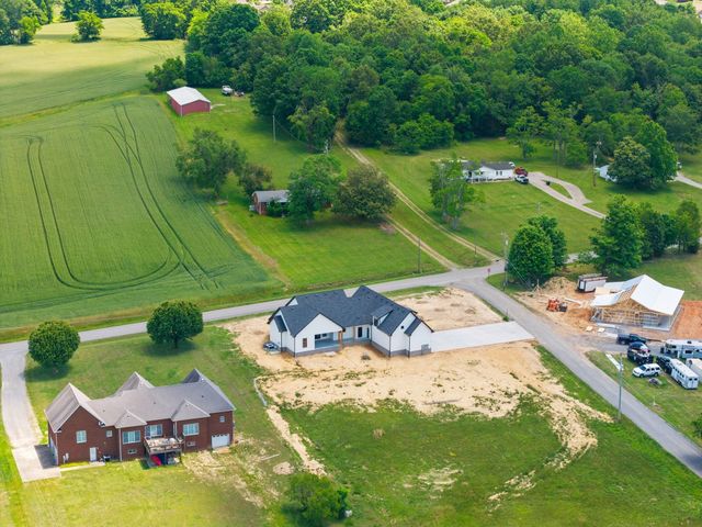 2622 Deer Creek Ln, White House, TN 37188