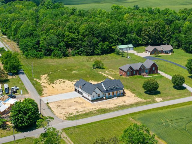2622 Deer Creek Ln, White House, TN 37188