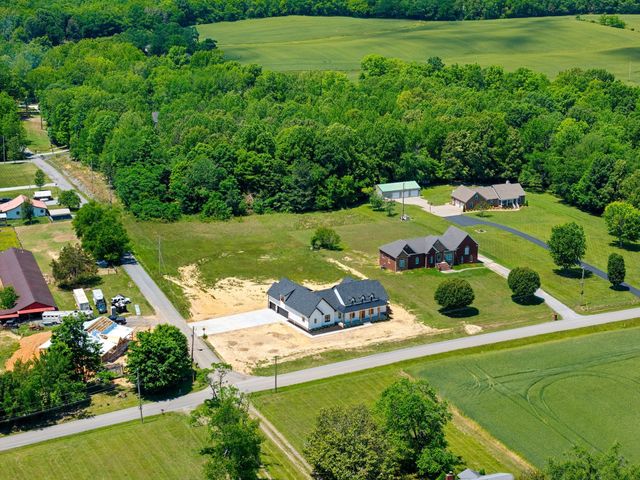 2622 Deer Creek Ln, White House, TN 37188