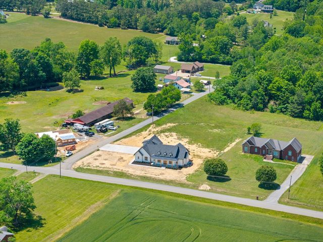 2622 Deer Creek Ln, White House, TN 37188