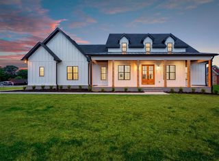 2622 Deer Creek Ln, White House, TN 37188