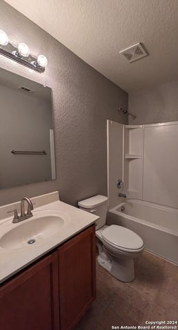 25114 Remington Oaks, San Antonio, TX 78261