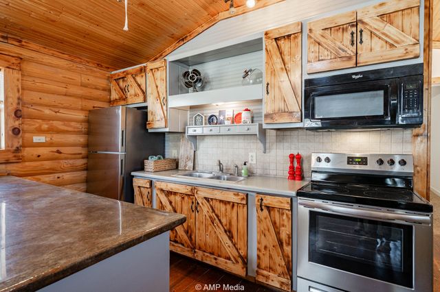 941 Harold Street, Albany, TX 76430