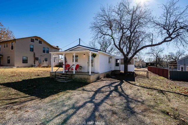 941 Harold Street, Albany, TX 76430
