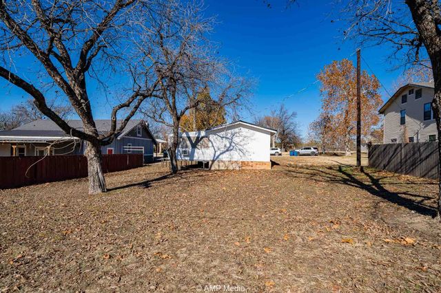 941 Harold Street, Albany, TX 76430