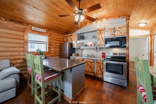 941 Harold Street, Albany, TX 76430